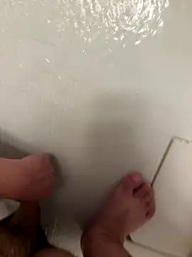 siohuki-debu online show from 12-04-25, 03:44