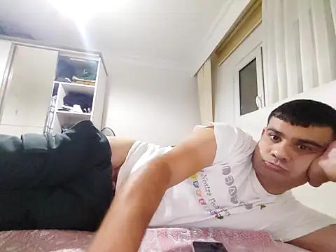 kocasosisli online show from 10-07-25, 09:38