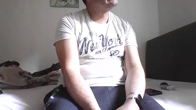 Snapshot of kocasosisli chatting on 06-01-26, 06:13 kocasosisli online show from 06-01-26, 06:13