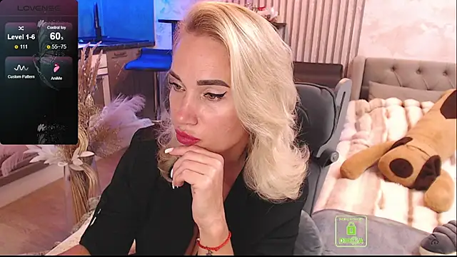 FreeBerryMILF online show from 07-11-26, 06:30