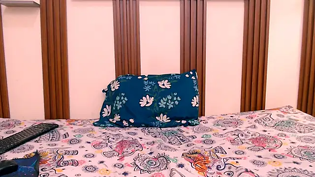 kimberly18cute online show from 02-06-26, 01:45