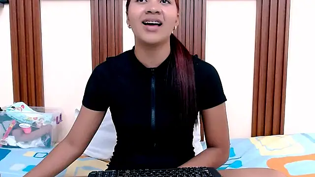 Snapshot of kimberly18cute chatting on 05-09-26, 12:03 kimberly18cute online show from 05-09-26, 12:03