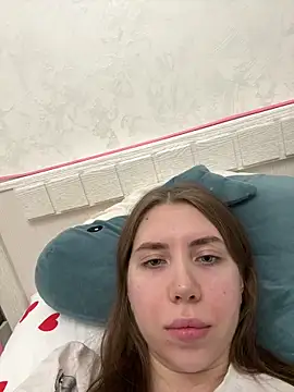 EvaAkins online show from 04-03-26, 08:48