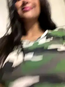 chicachocolate01 online show from 10-27-25, 07:20