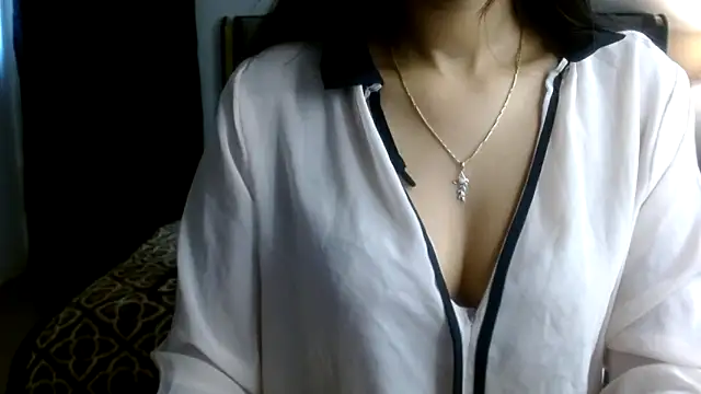 Snapshot of Mini_Meera chatting on 12-03-25, 08:14 Mini Meera online show from 12-03-25, 08:14