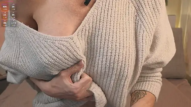 Alice Sunrise online show from 12-19-25, 01:24