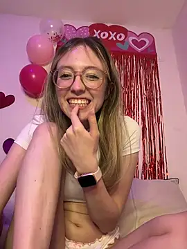 ReenKitty online show from 02-19-26, 04:42