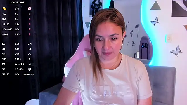 luciamature  online show from 11-09-25, 07:07