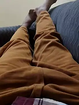 Lustyboy01789 online show from 04-18-26, 11:34