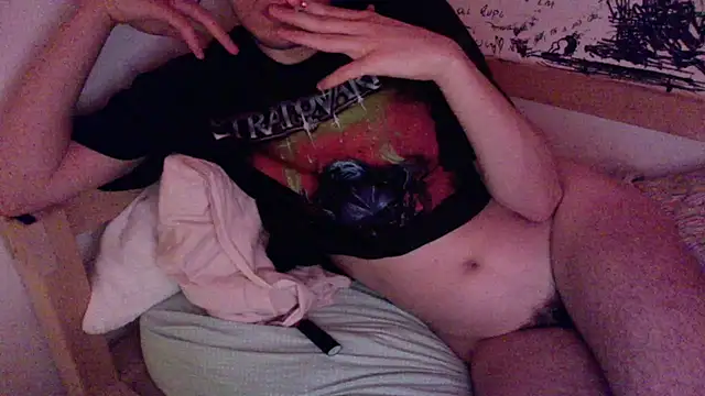 sweetynymphocum online show from 12-18-25, 05:45