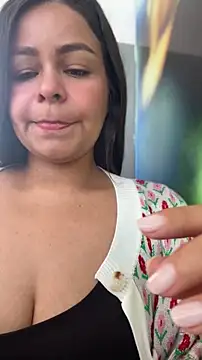 Snapshot of sweet_shadil_ chatting on 05-23-26, 01:43 sweet shadil online show from 05-23-26, 01:43