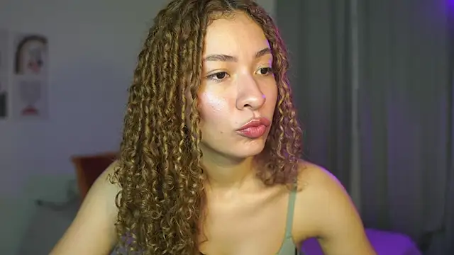isabella-garcia- online show from 09-20-25, 12:48