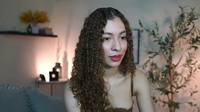 Snapshot of isabella-garcia- chatting on 07-02-26, 12:44 isabella-garcia- online show from 07-02-26, 12:44