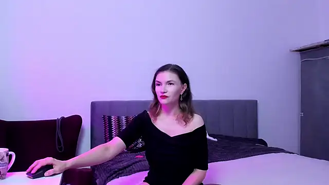 Katherine Twilight online show from 11-06-25, 03:49