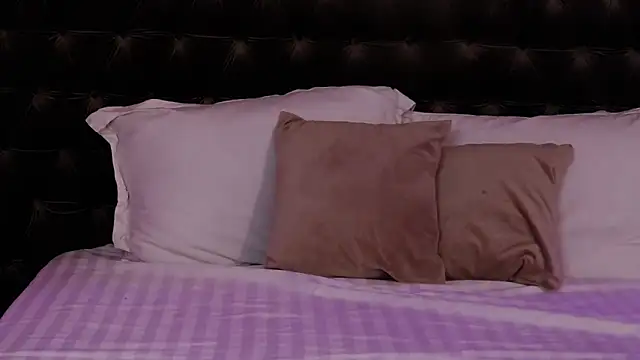 Snapshot of StephanyMillan chatting on 02-22-26, 06:27 StephanyMillan online show from 02-22-26, 06:27