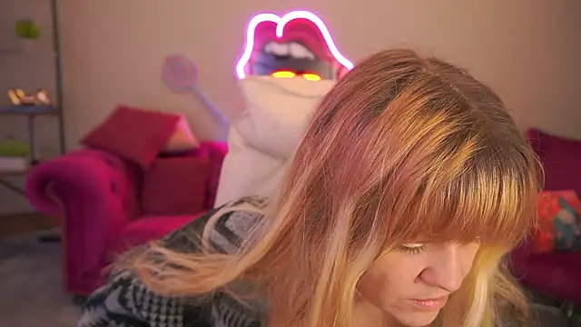 BellaLaPetit online show from 02-02-26, 02:38