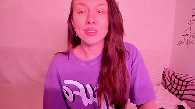 Snapshot of Lil_Foxy9 chatting on 05-11-26, 07:44 Lil Foxy9 online show from 05-11-26, 07:44