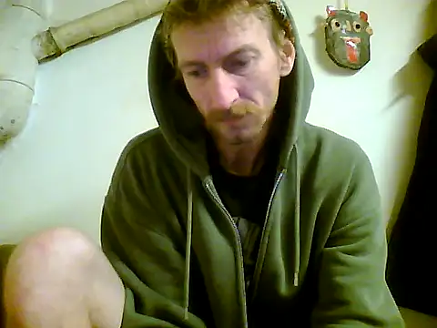 Snapshot of KokosMartin chatting on 09-21-25, 10:04 KokosMartin online show from 09-21-25, 10:04