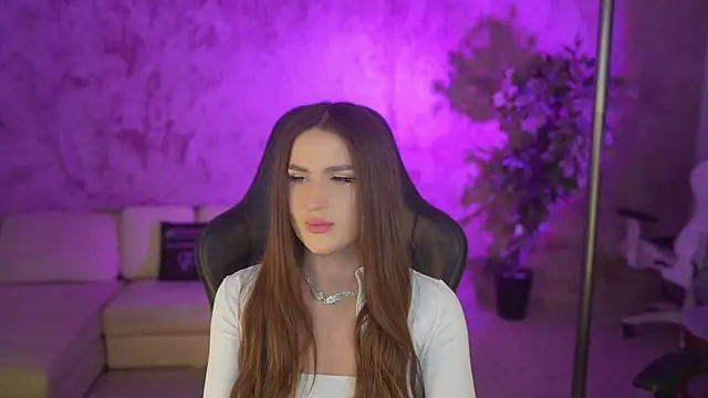 Goldie Flame online show from 11-29-25, 07:47