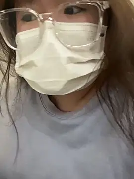 Snapshot of ariel_613 chatting on 10-30-25, 10:46 ariel 613 online show from 10-30-25, 10:46