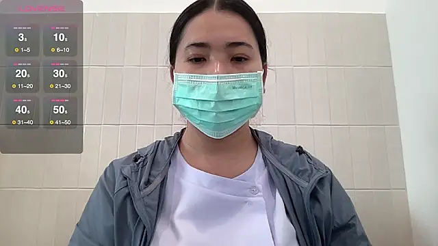 mini unicorn online show from 12-18-25, 02:27