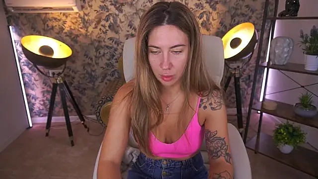 KateShanny online show from 07-10-26, 05:40