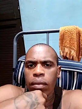 Snapshot of Bedroom_Gangster007 chatting on 02-08-26, 06:27 Bedroom Gangster007 online show from 02-08-26, 06:27