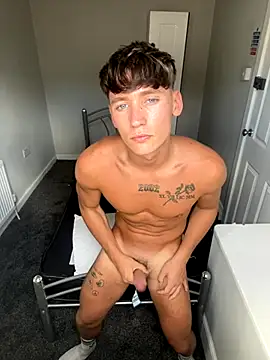 naughtyboy0124 online show from 09-09-25, 01:31