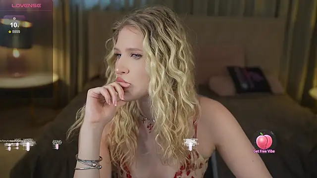 Scarlett Sweet054 online show from 04-08-26, 03:02