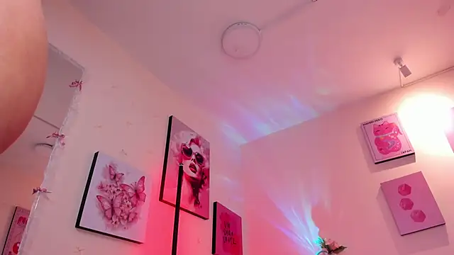 Camila Rivers online show from 02-20-26, 06:26