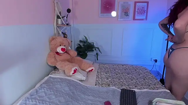 Camila Rivers online show from 10-30-25, 12:14