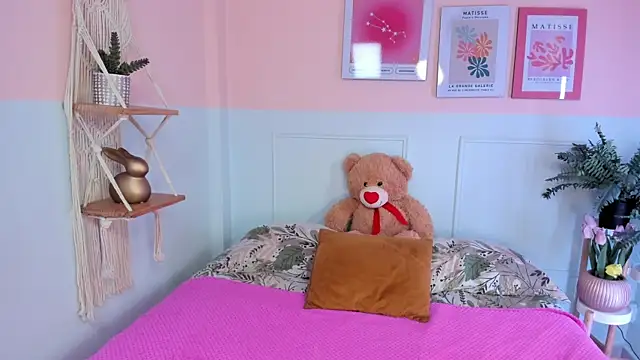 Camila Rivers online show from 04-08-26, 04:25