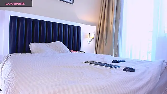 marrenaa online show from 11-27-25, 07:09