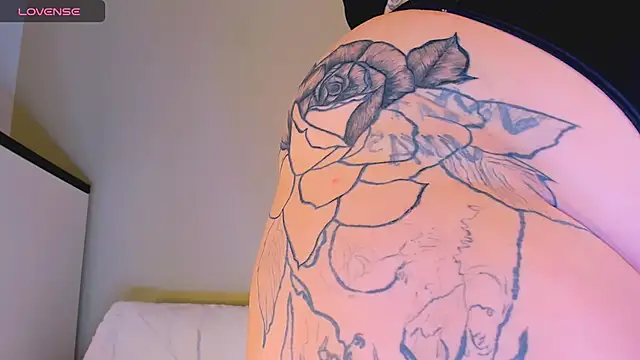 marrenaa online show from 10-03-25, 04:25