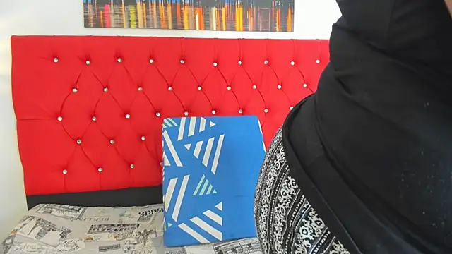 carolinacrus01 online show from 09-24-25, 03:51