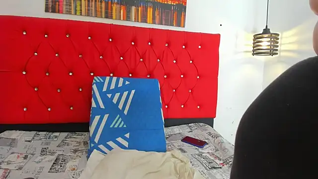 carolinacrus01 online show from 01-06-26, 03:05