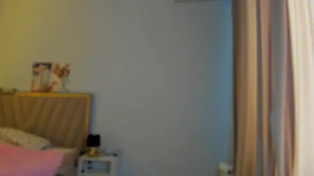 miko moonn online show from 10-12-25, 04:03