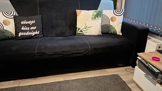 Eveline Beauty Kitty online show from 11-28-25, 03:45