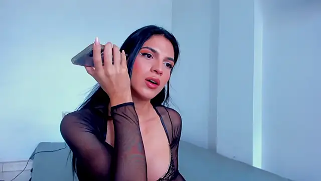 ISA BELLA VZL online show from 02-12-26, 03:45