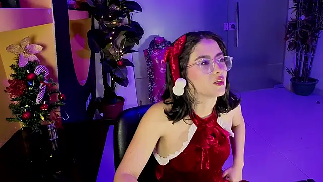 LiLLiAnderson online show from 12-16-25, 11:36