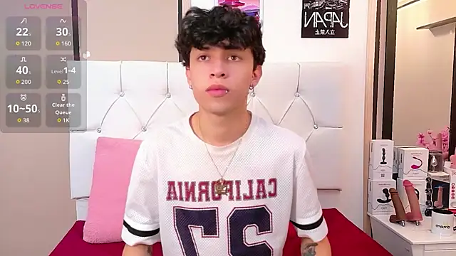 Axel  Evans online show from 02-11-26, 01:22