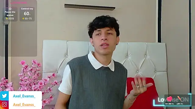 Axel  Evans online show from 10-13-25, 01:02