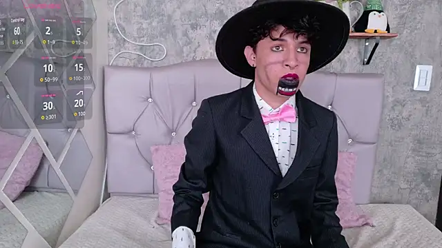 Axel  Evans online show from 10-21-25, 01:21