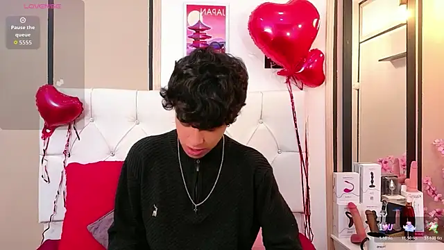 Axel  Evans online show from 02-12-26, 01:11