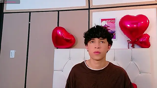 Axel  Evans online show from 03-07-26, 01:05