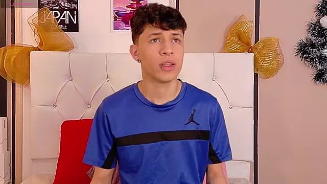 Axel  Evans online show from 12-05-25, 12:26