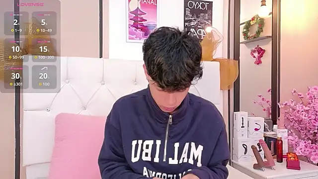 Axel  Evans online show from 01-10-26, 12:11