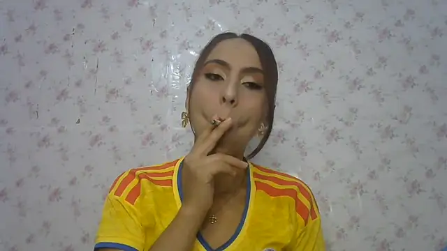 Roselingalvis13 online show from 07-21-26, 02:25