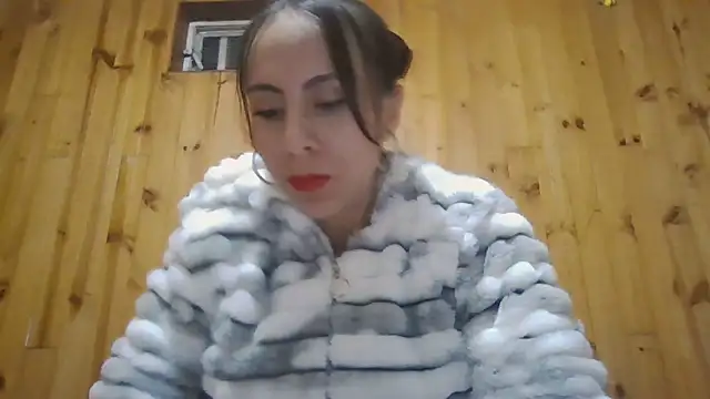 Roselingalvis13 online show from 10-20-25, 02:35