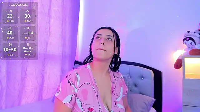 my aleja  online show from 02-19-26, 07:22